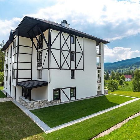 Apartamenty Amira W Kompleksie Apartamenty Piano Swieradow-Zdroj Exterior foto