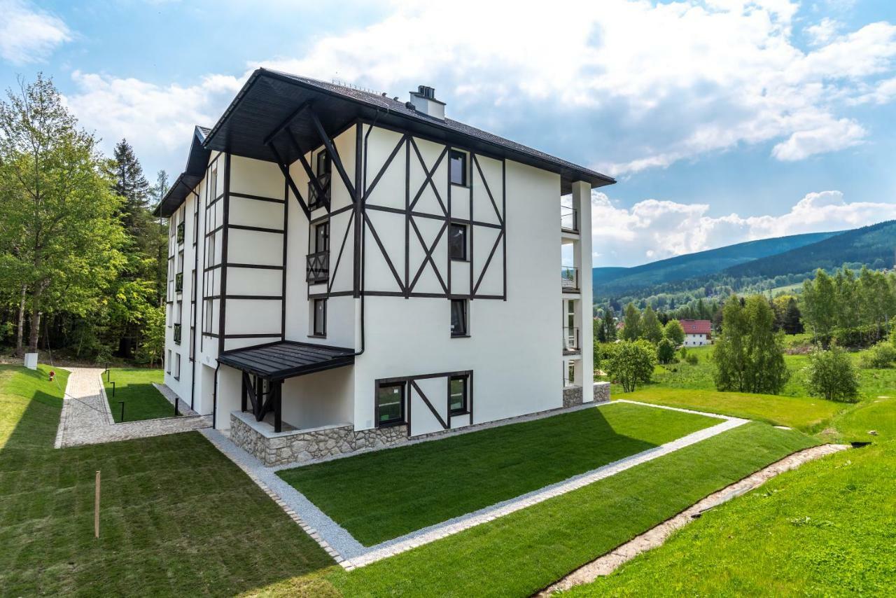 Apartamenty Amira W Kompleksie Apartamenty Piano Swieradow-Zdroj Exterior foto